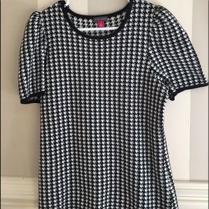 Final Price!  short sleeve houndstooth sweater